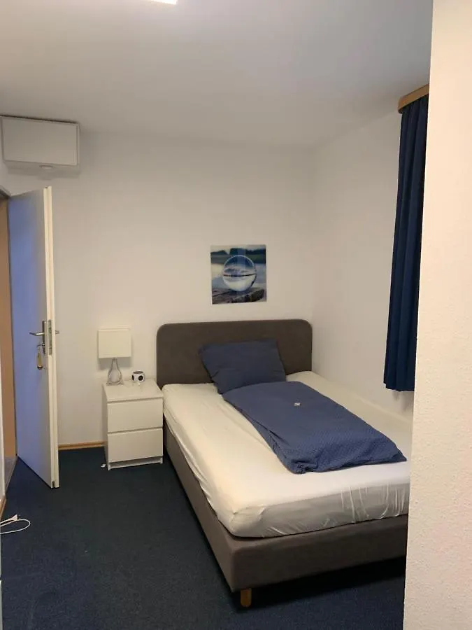 Gasthaus Zum Loewen Frankfurt am Main Guest house